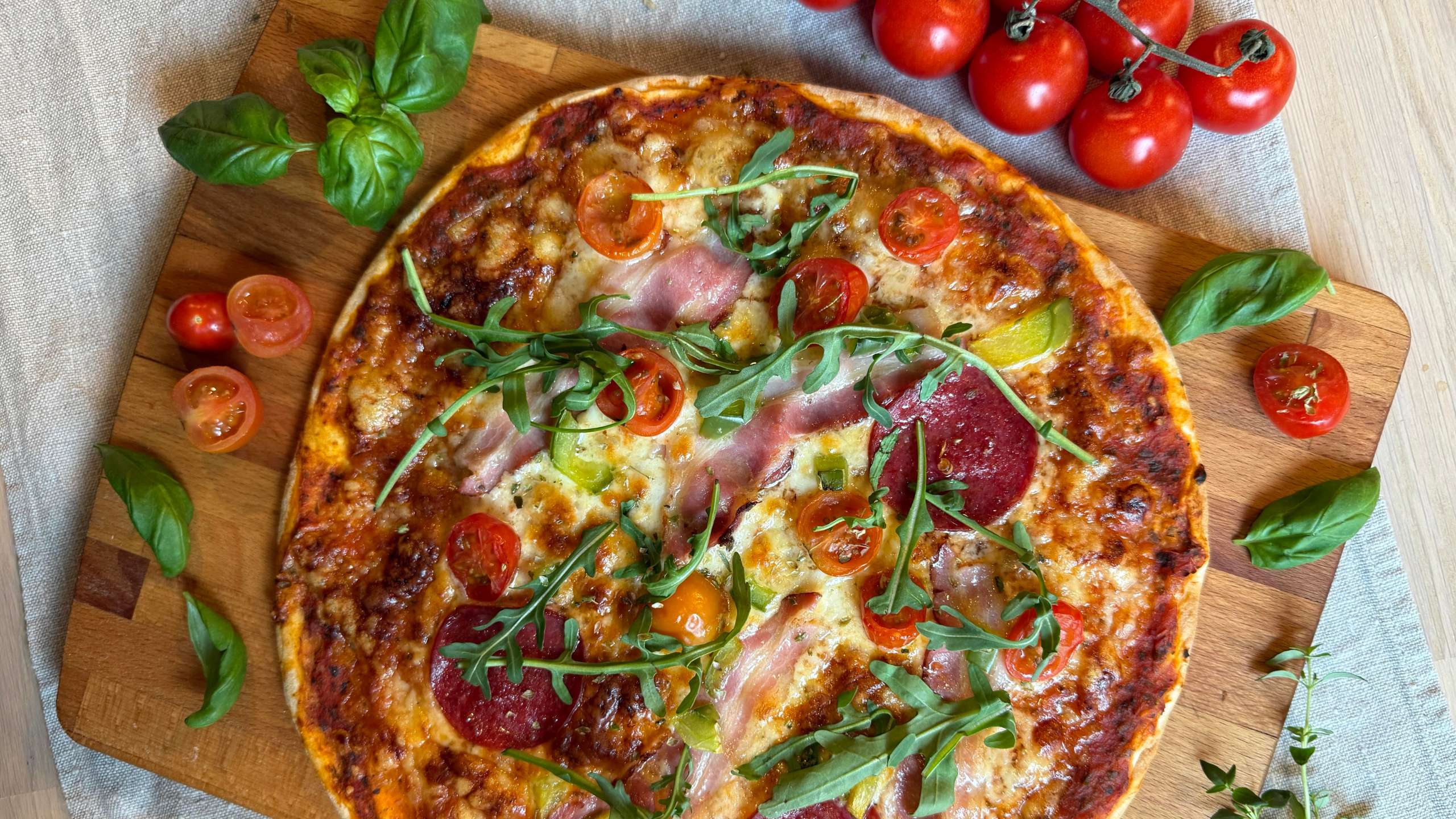 Egen topping fryspizza härjedalen härjedalspizza
