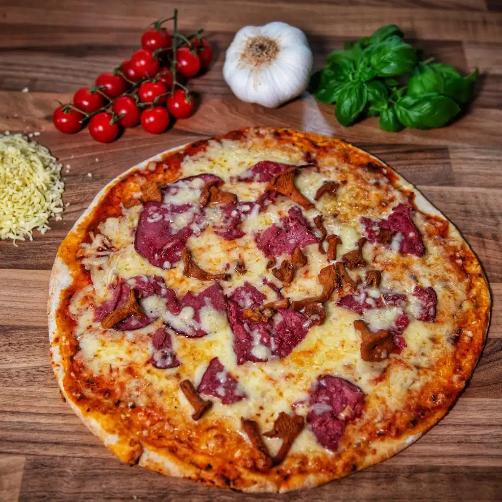 Härjedalspizza älgkött och kantareller Vemdalen